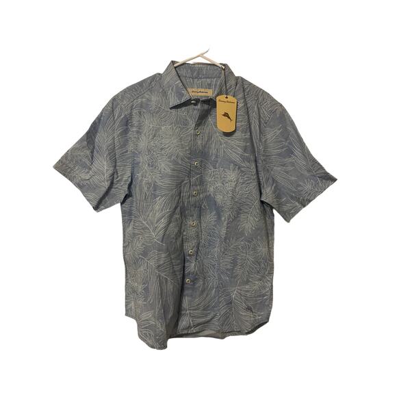Tommy Bahama Tropical Hawaiian LT Blue Denim Shirt Size M 100 % Cotton - Picture 1 of 5